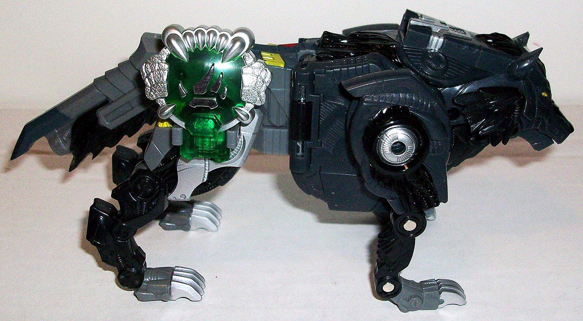 transformers wolf robot